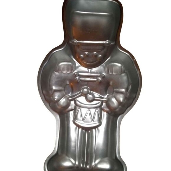 Vintage 1979 Wilton Christmas Nutcracker Cake Pan - Picture 5 of 5
